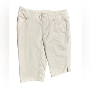 D & CO , Carpi pants , white , size 16 , 36 inch waist , 15 inch waist